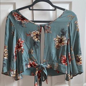 NEVER WORN- LA Hearts Floral Cut-Out Blouse